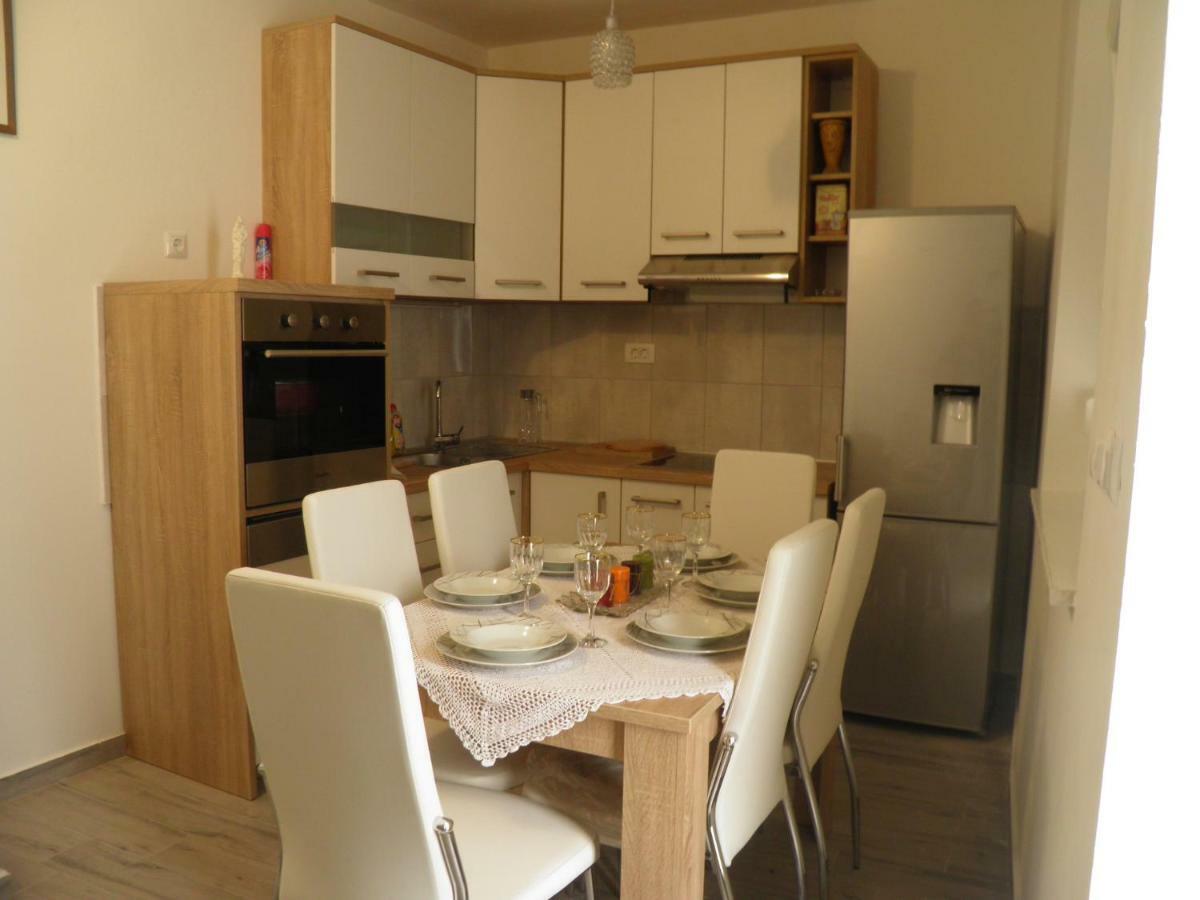 Apartment Dorothy Каштела Экстерьер фото